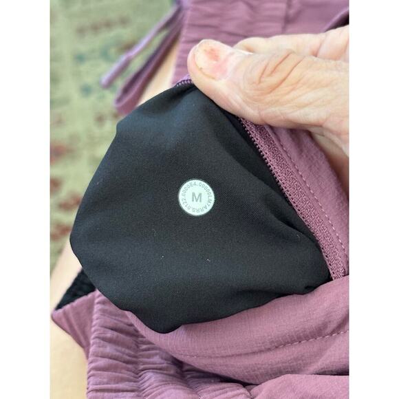 Lululemon Men's Deco Pink Balancer Woven Relaxed-Fit Shorts Size Medium - Picture 8 of 11